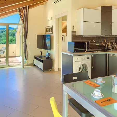 Il Poggiolo Apartment *